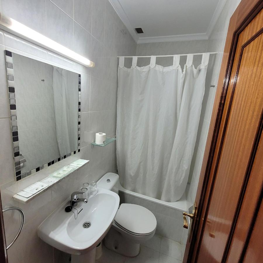Hostal Pan America Madrid Kültér fotó