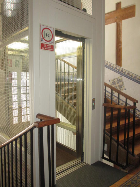 Hostal Pan America Madrid Kültér fotó